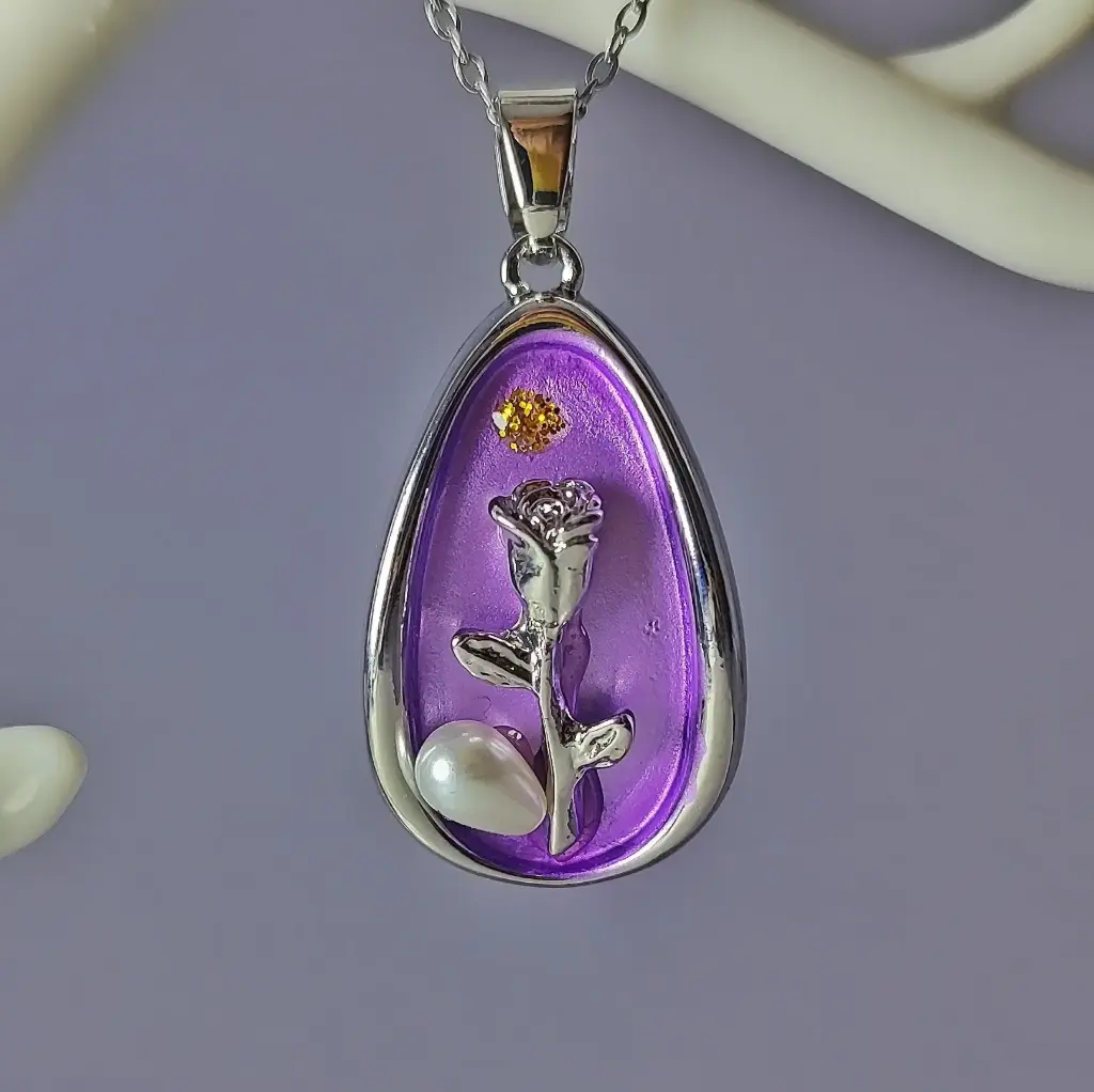 Purple Rose Pinteresty Pendant