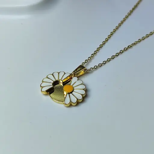 White Flower Openable Pendant